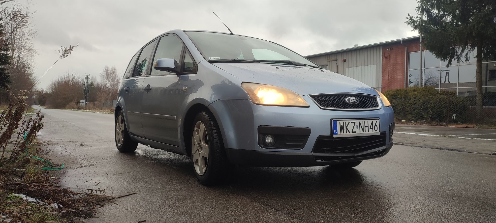 Ford c max 2.0 benzyna