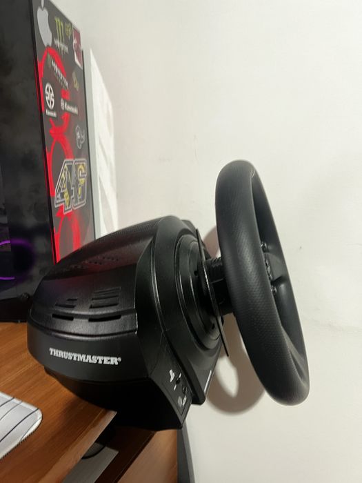 Volante t300rs gt como novo