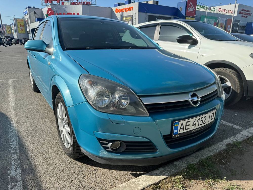 Opel Astra H 1.6 Газ/Бензин на автомате