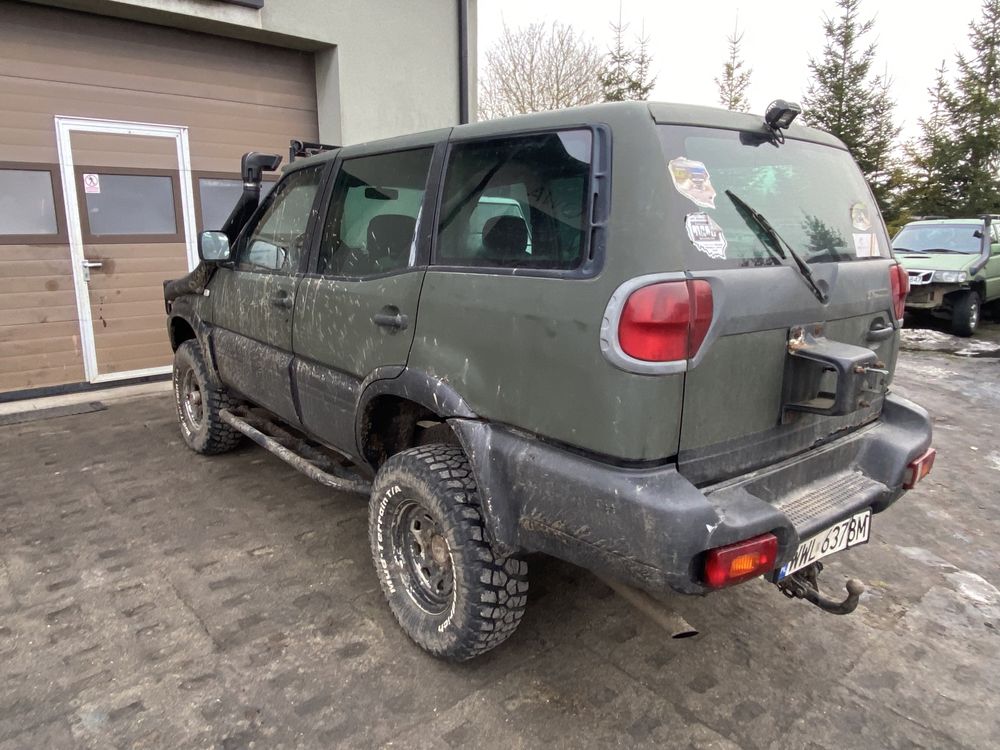 Nissan Terrano 2 2.7tdi pompa na linke