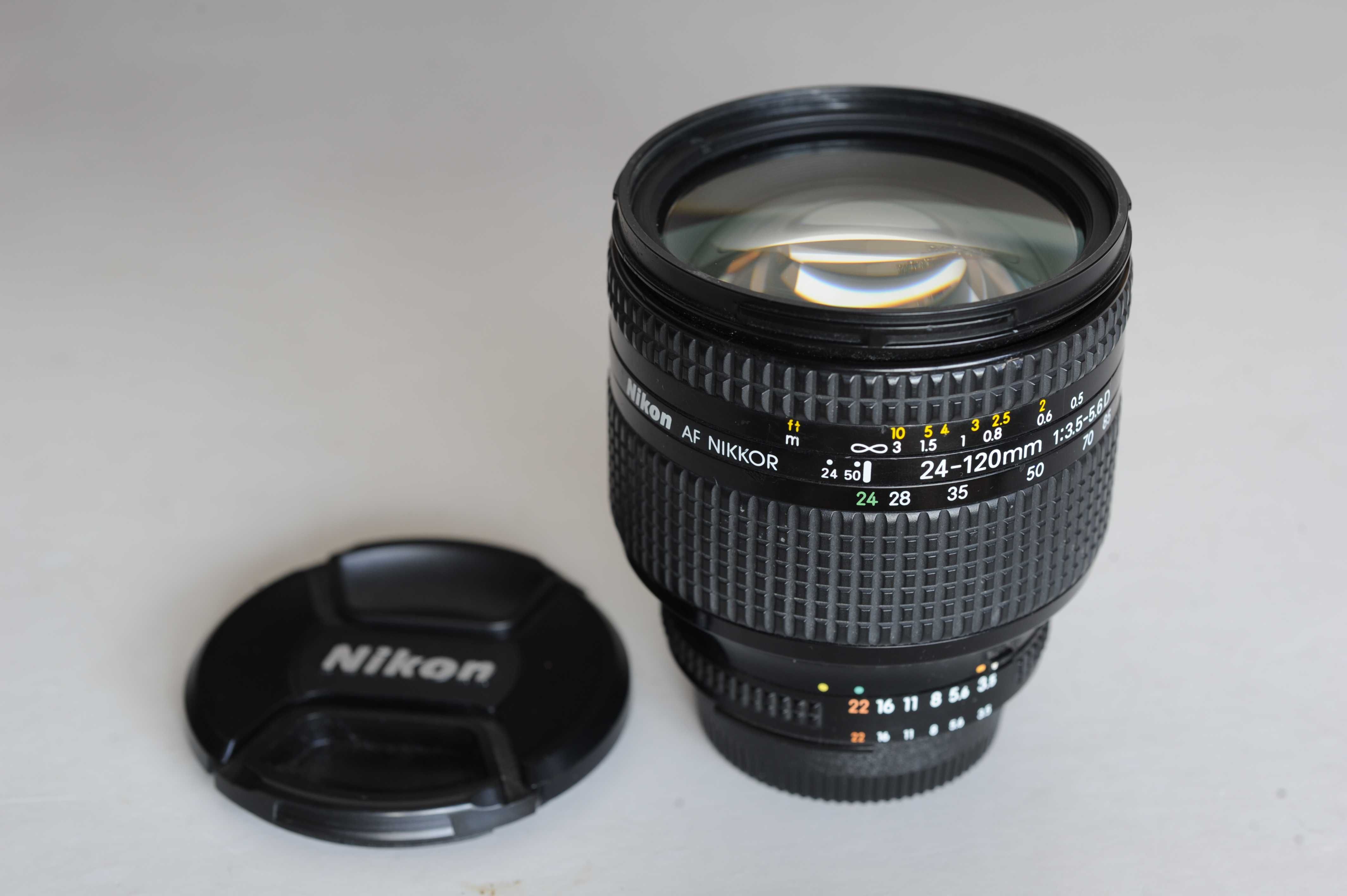 Nikkor AF 24-120mm/3.5-5.6 D