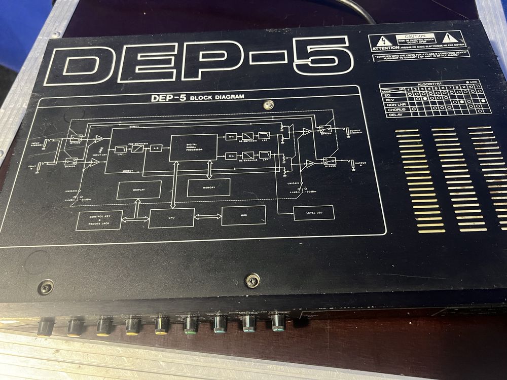 Roland DEP - 5 процессор ефектів