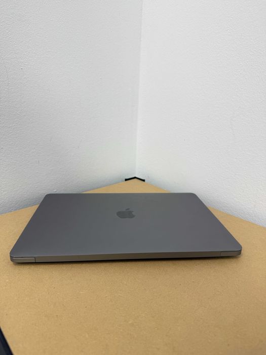 MacBook Air 2020 { i3 | 8gb | 256 SSD } ідеальний стан . 37998SV