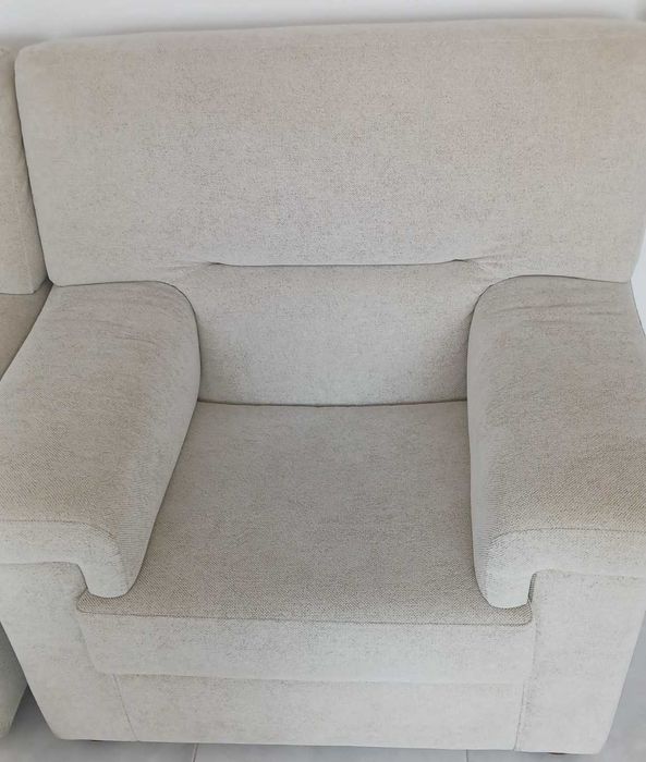 Conjunto de 3 sofás com sofá cama