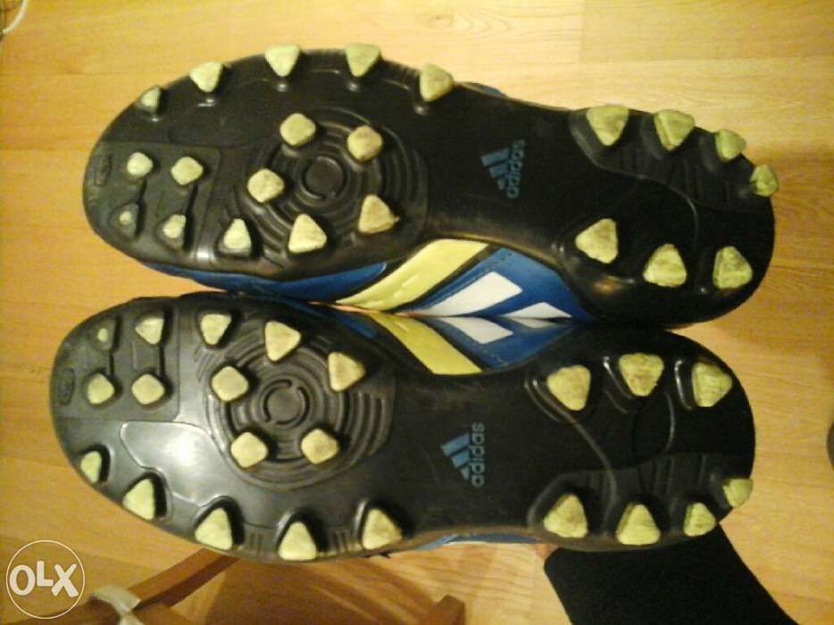 Chuteiras Adidas 35 e meio. Nitrocharge 2.0. Em muito boas condições.