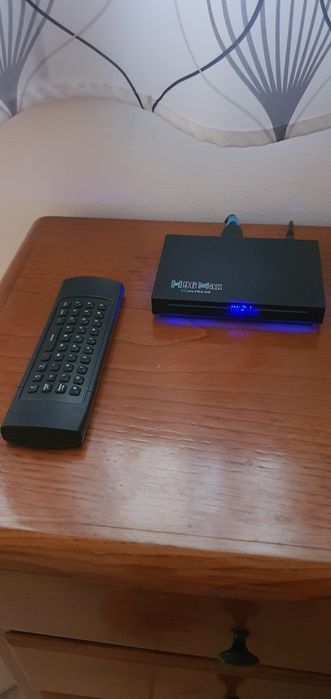 Box android 11 octacore co 8gigas de ram e 128g de memoria.