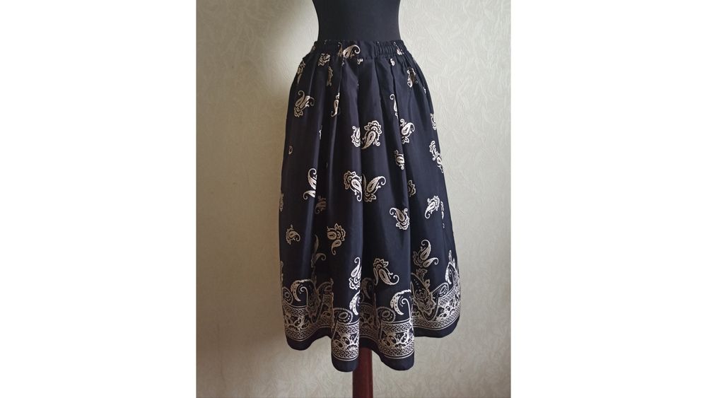 Продам летнюю  юбку