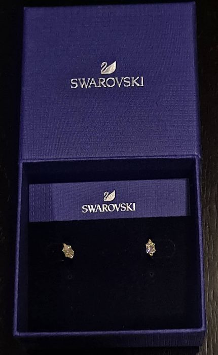 BRINCOS SWAROVSKI NOVOS (com caixa) Nunca usados