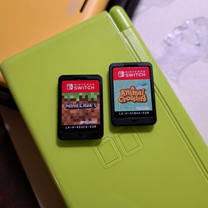 Animal Crossing New Horizons + Minecraft - Nintendo Switch