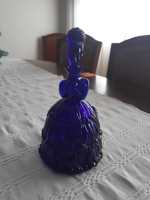 Licoreira Madame Pompadour (Portugal) anos 40