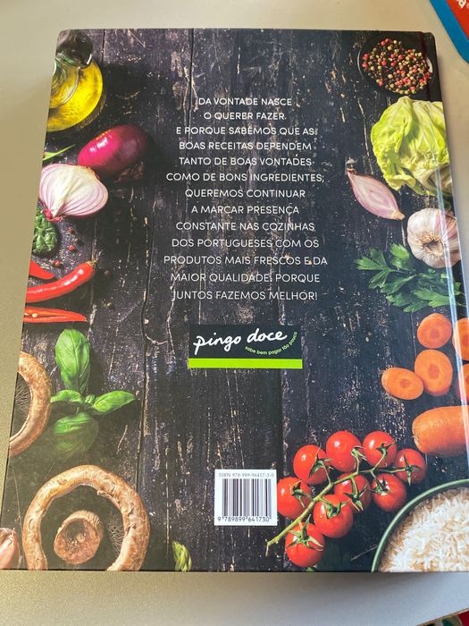 A mesa com o pingo doce - Livro receitas