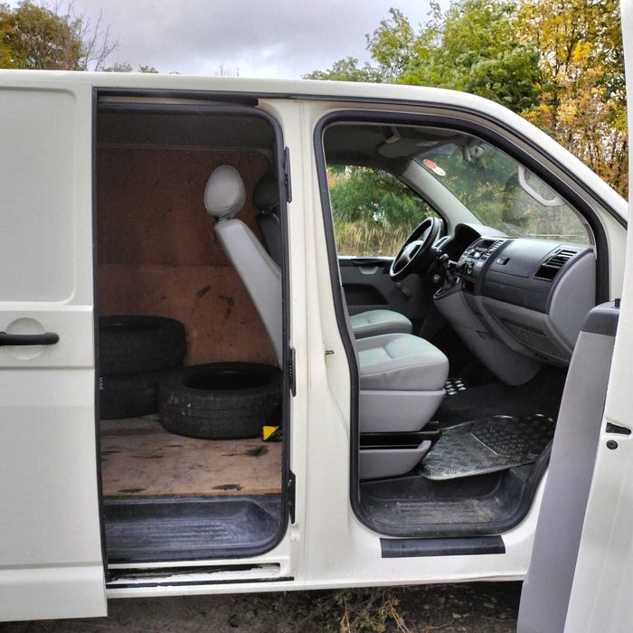 Volkswagen transporter t5 1.9 tdi 2005 (для військових)