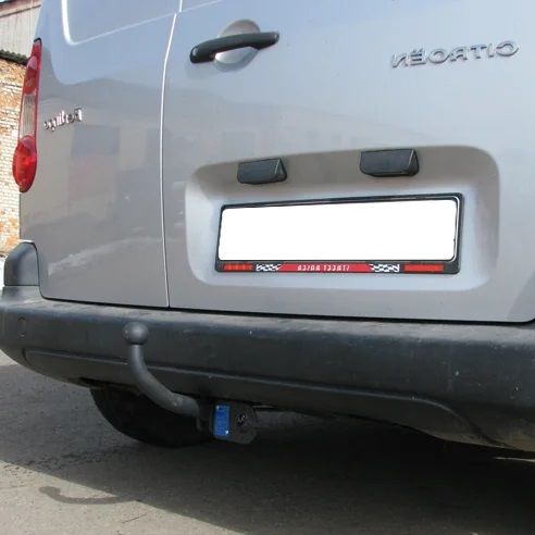 Фаркоп на Citroen Berlingo \ Peugeot Partner \ Rifter (2008-2021)