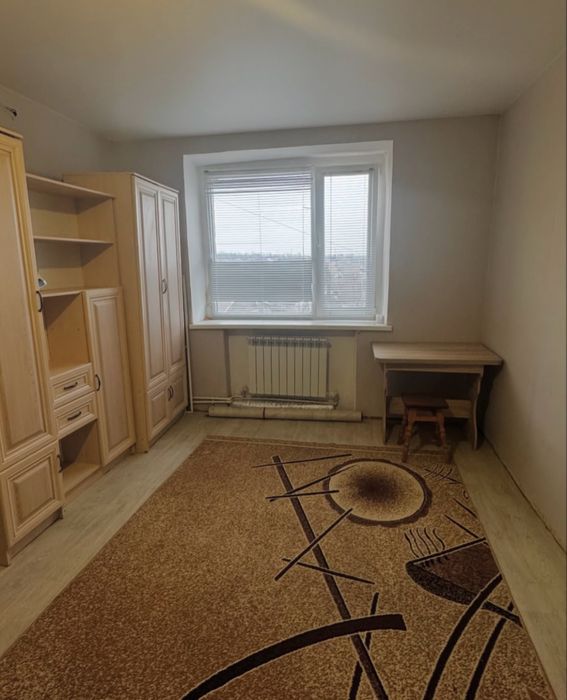 Продам 1-комнатную киевку с агв на Бадаева