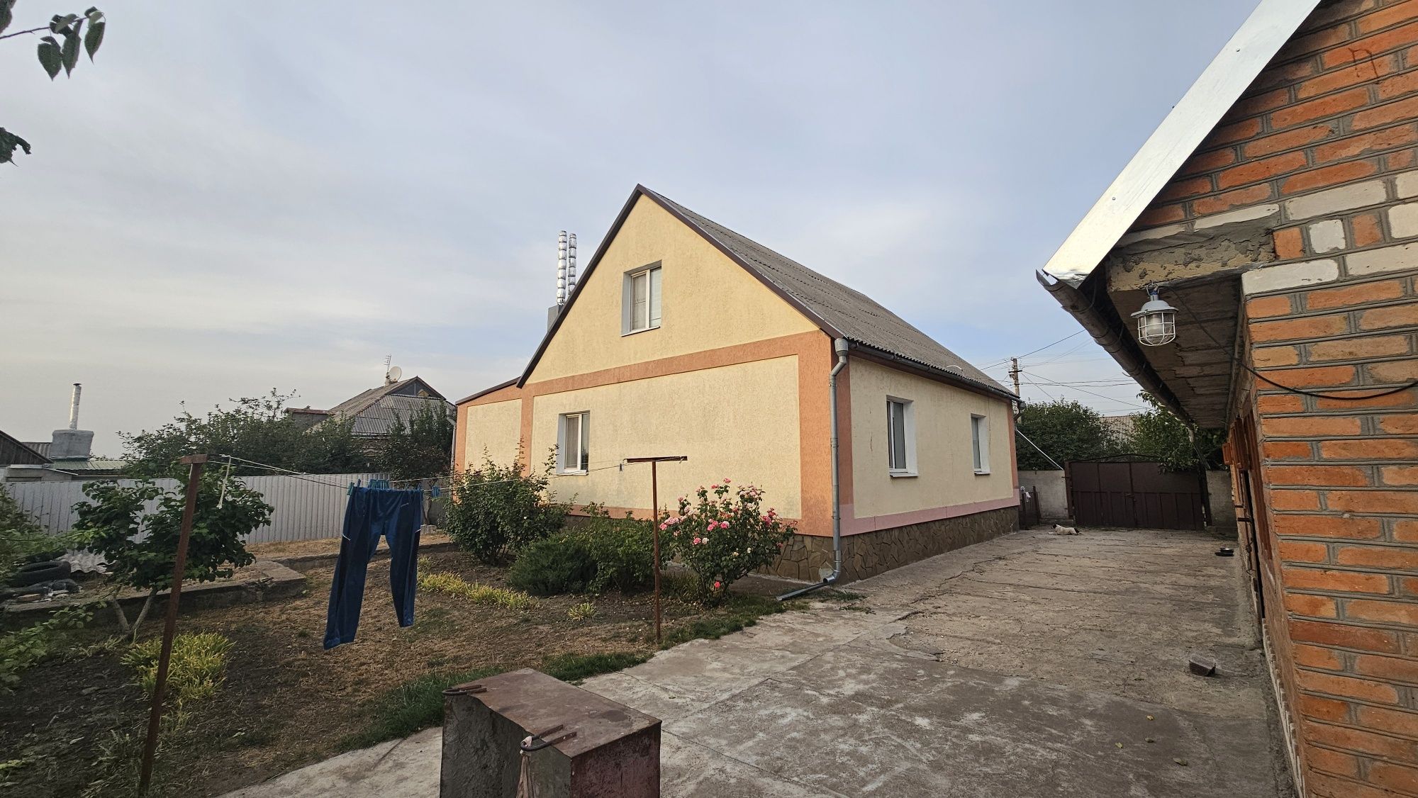 Продам будинок мікрорайон Сонячне