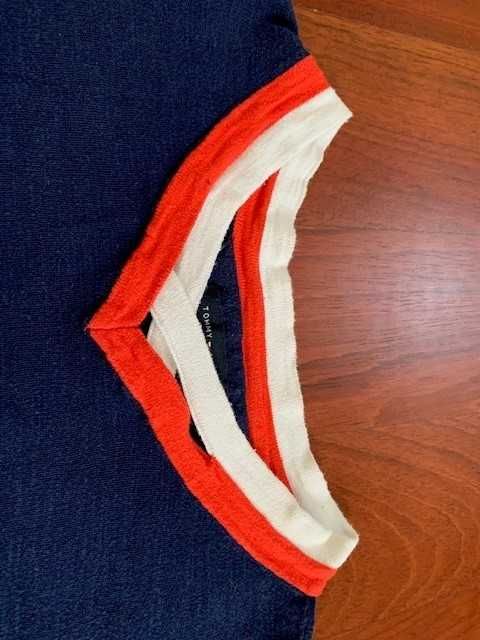 Granatowy sweterek, Tommy Hilfiger, 6 -7lat