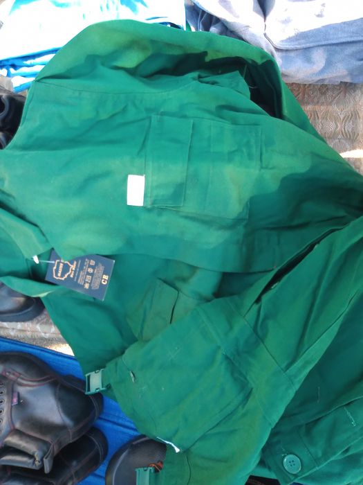 Ubranie robocze Master, spodnie ogrodniczki, bluza angielka rozm. 56