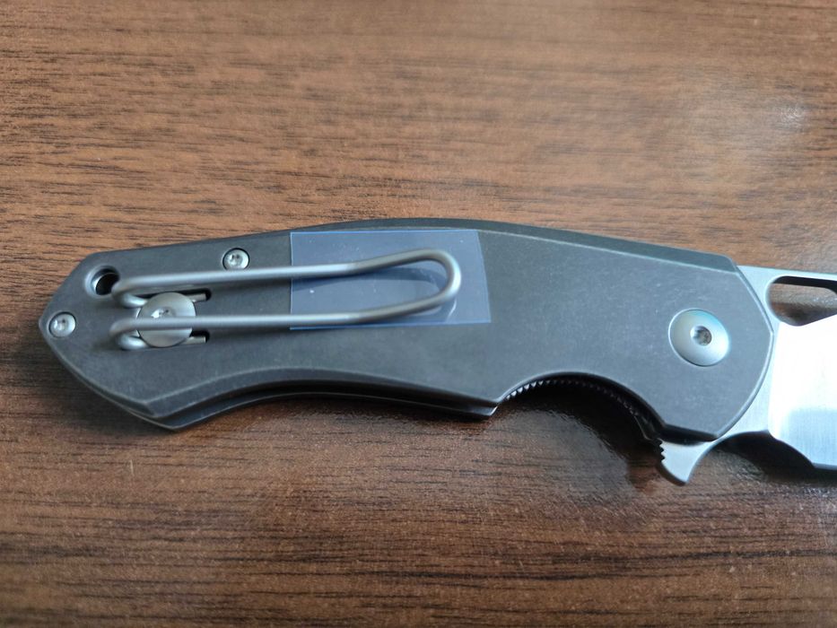 GiantMouse ACE Biblio Titanium Green Micarta M390