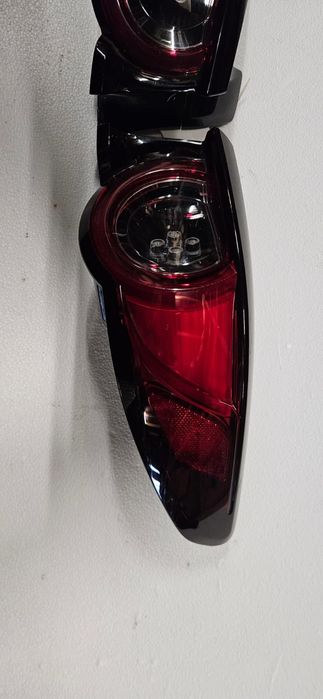 Lampa lewa prawa tyl tylna w błotnik mazda cx 30 europa