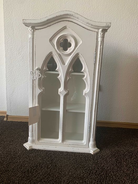 Szafka ścienna postarzana, vintage PLUMI CLAYRE & EEF