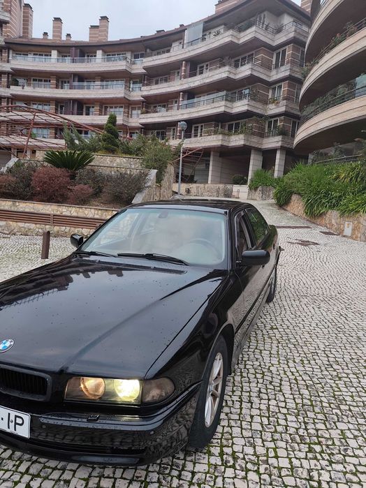 BMW série 7 E38 725 TDS