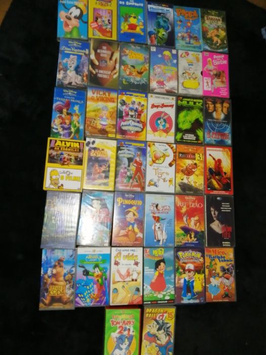 30 Cassetes de video VHS para crianças - 2€/cada. Pack das 30= 50€