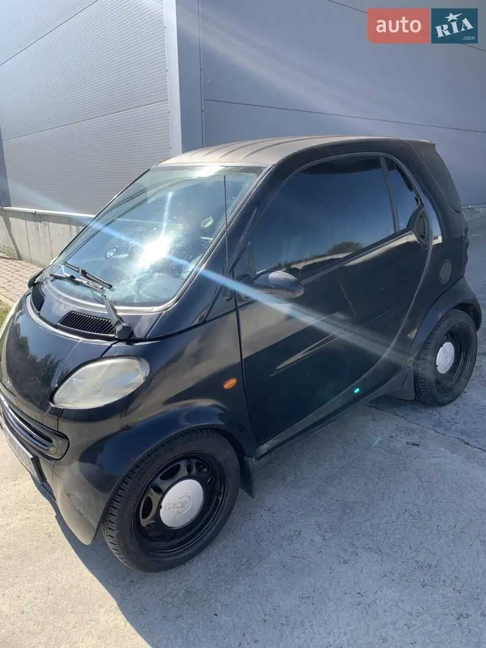 Продам Smart в доброму стані