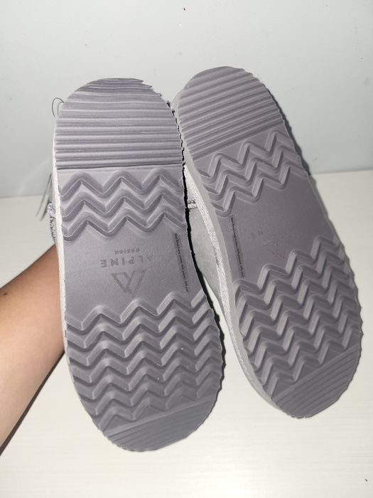 Угги зимние девочке