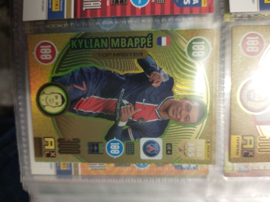 Karty piłkarskie FIFA 2020 - 2021 update