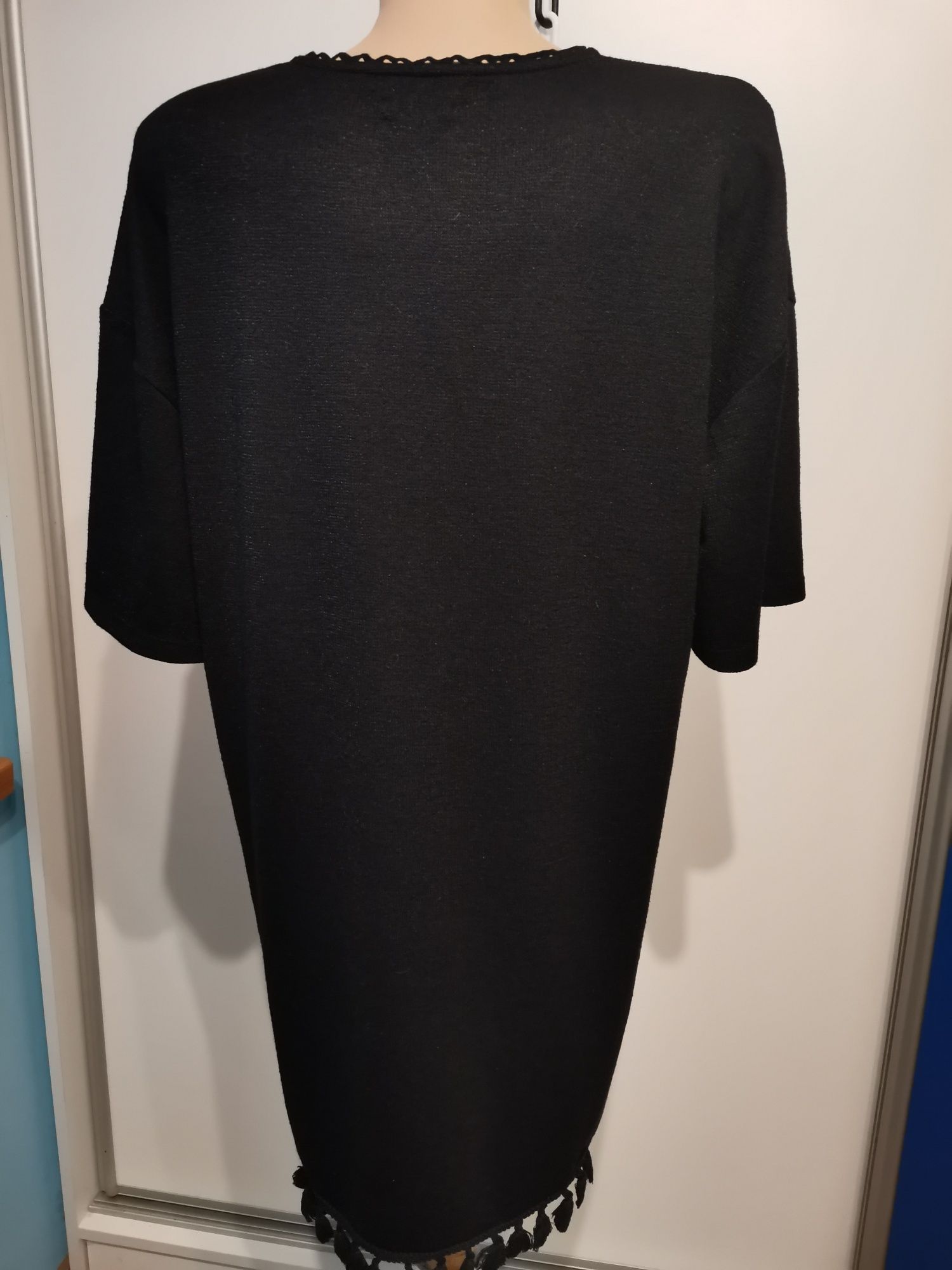 Klasyczna sukienka damska Reserved rozm 36, czarna, krótki rękaw