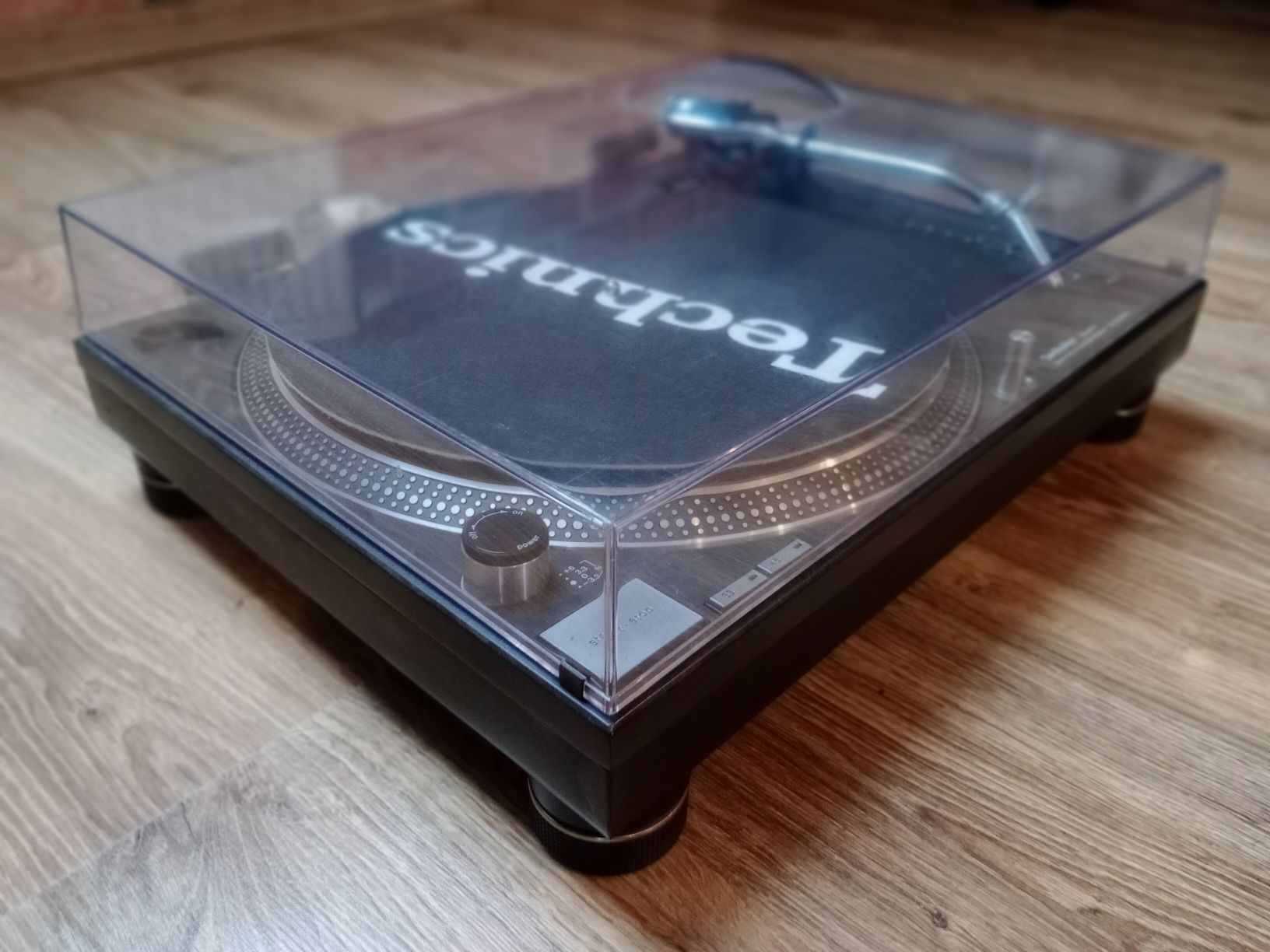 Technics SL1210 MK2 +Ortofon + Case , SUPER STAN