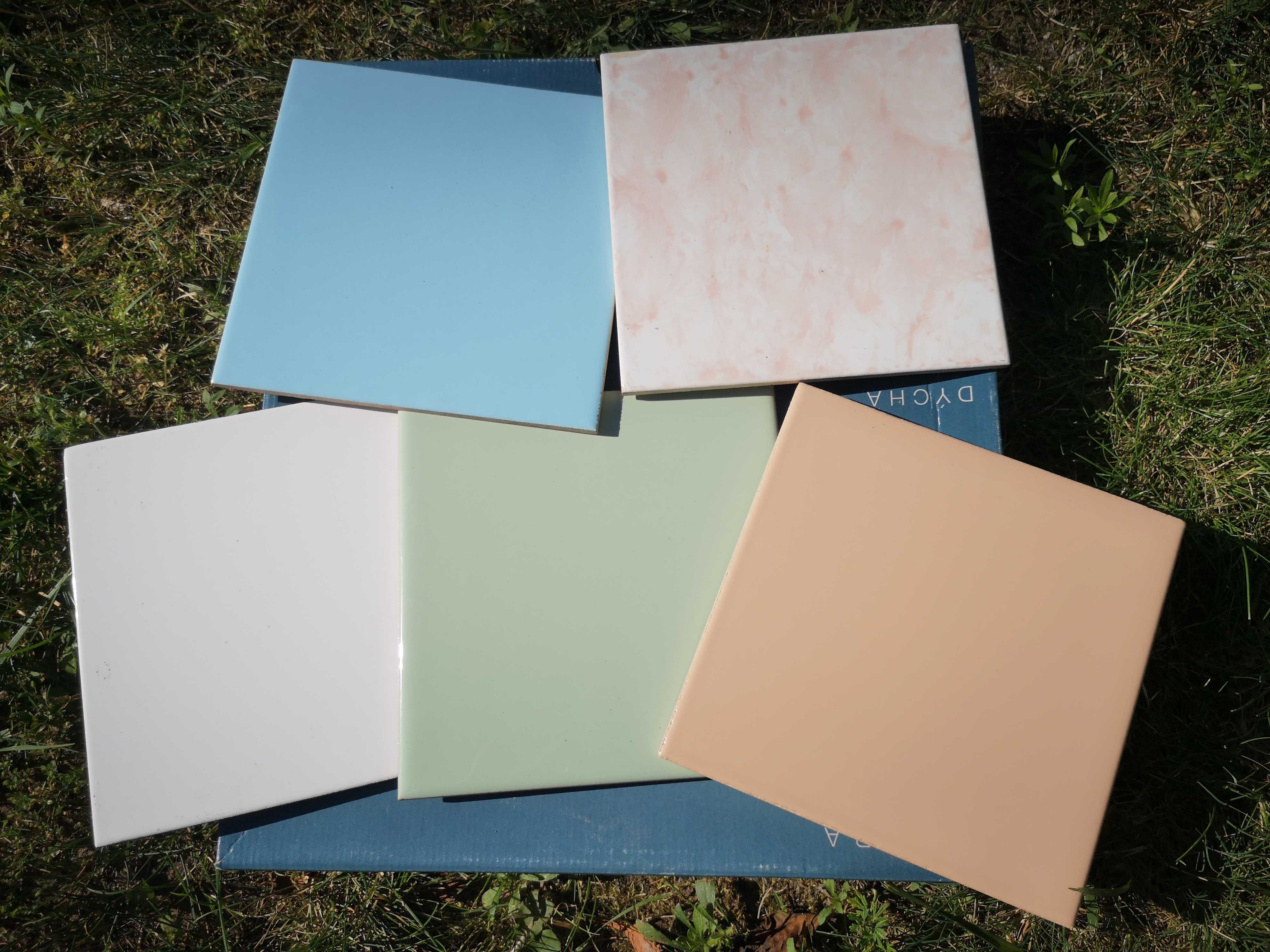 Płytki, glazura, PRL 15x15cm 1400szt. różne kolory 60gr. za 1szt