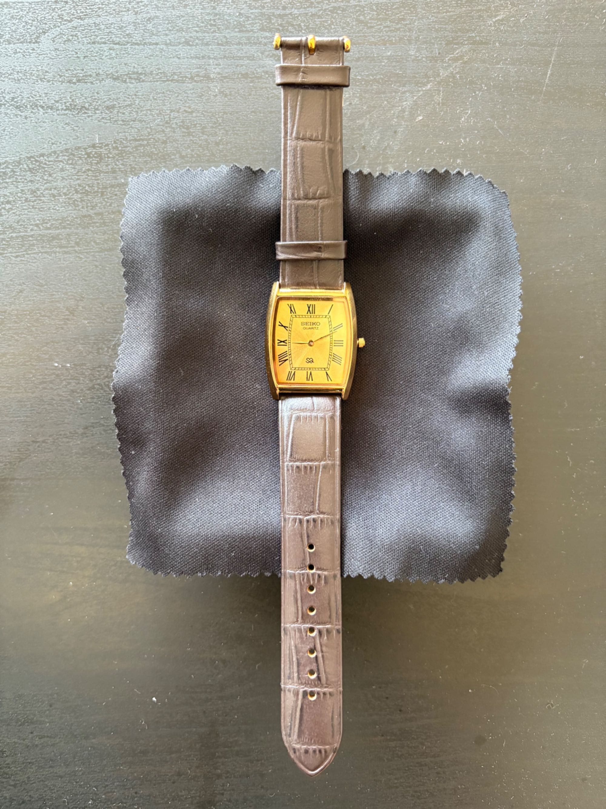 Seiko Barrel slim