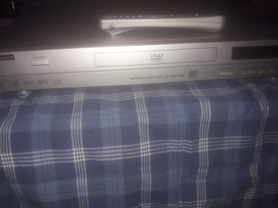 Vende se DVD aparelho
