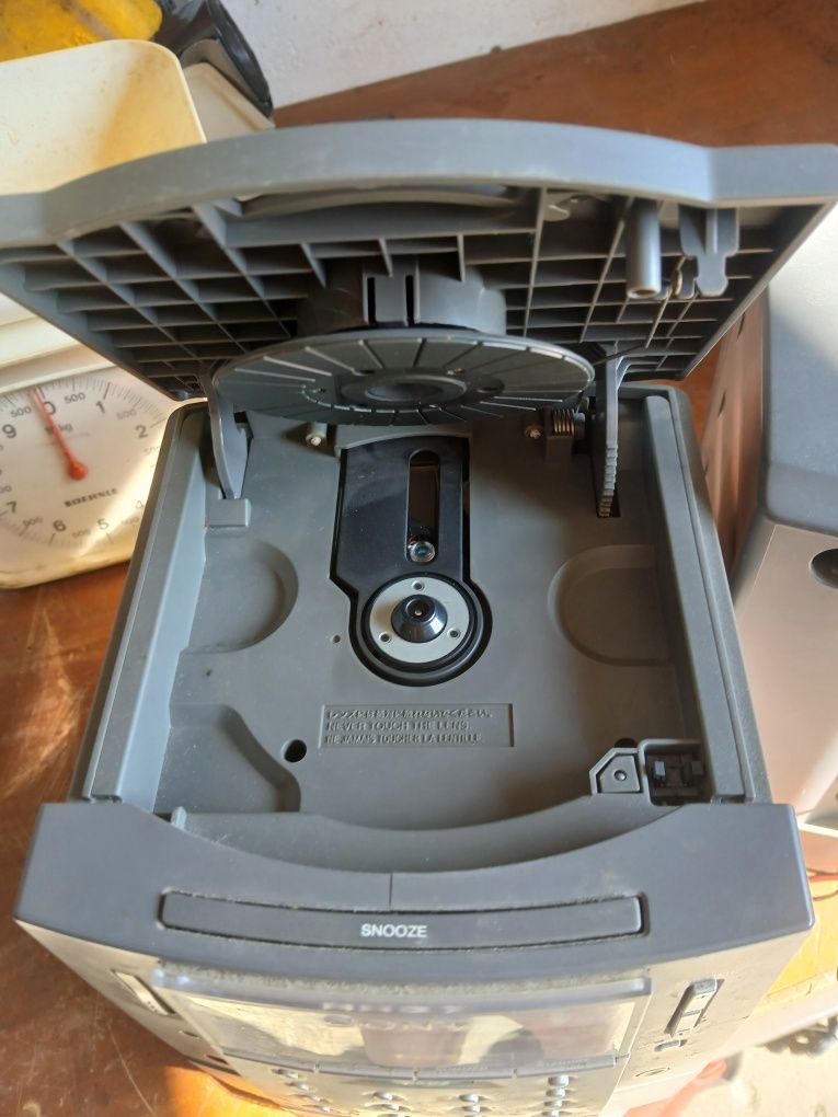 Rádio de CD e cassetes