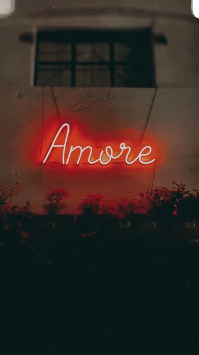 Sprzedam Ledon neon czerwony „Amore”