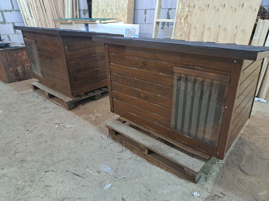 Будка для собак утеплена