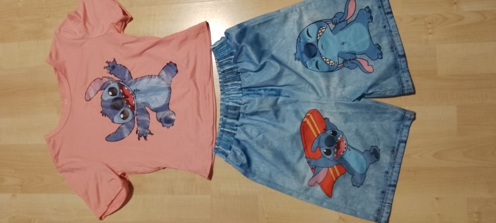 Komplet dziewczęcy Stich. Koszulka i spodenki. Rozmiar S.