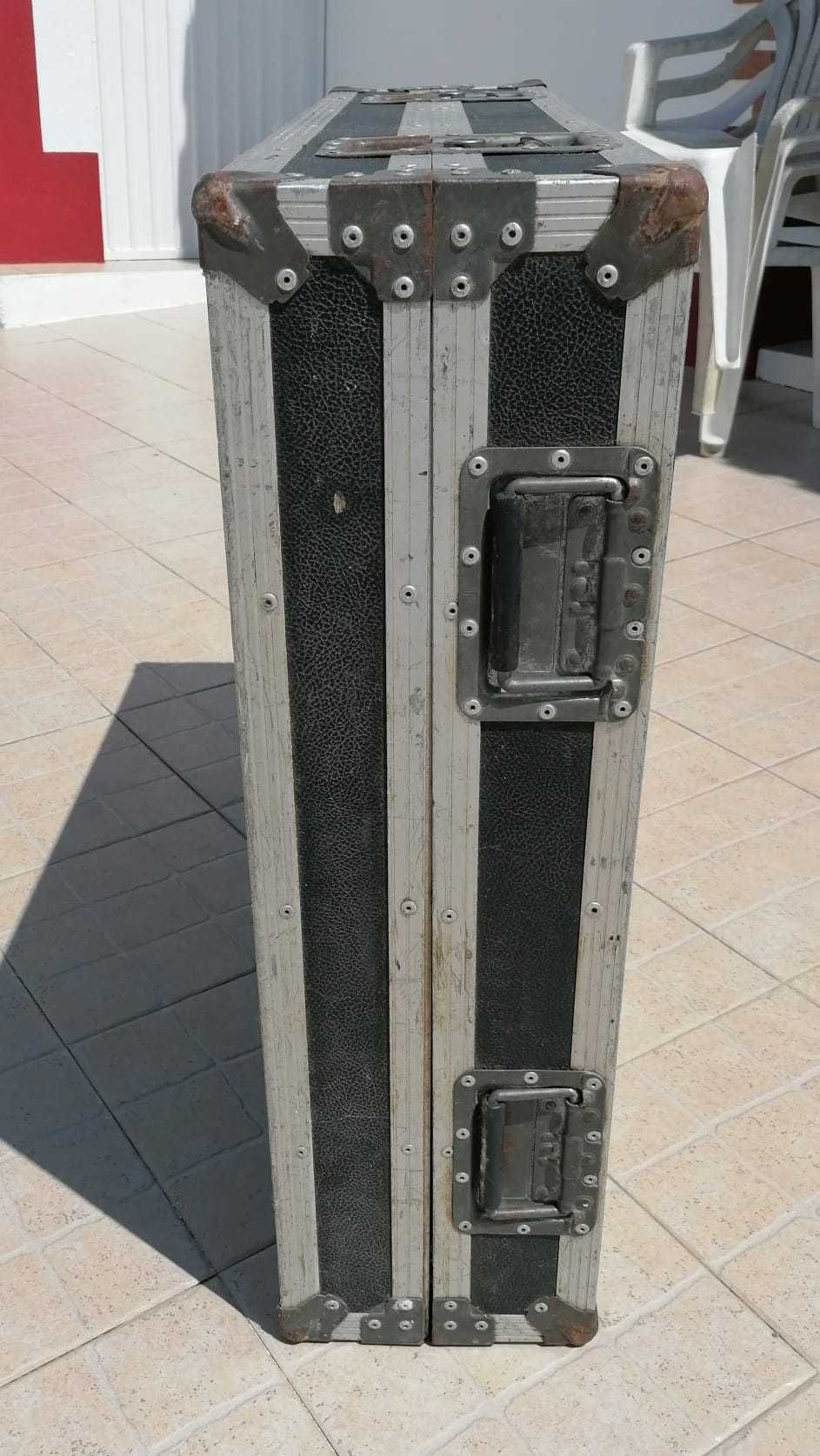 Mixer Flight Case