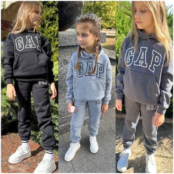 Дитячий теплий костюм GAP