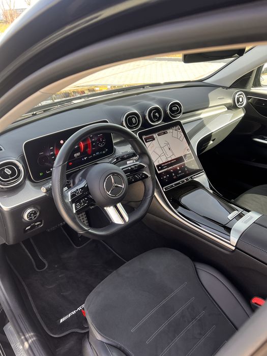 Wynajem Samochodow Mercedes C klasa 2023 2.0D