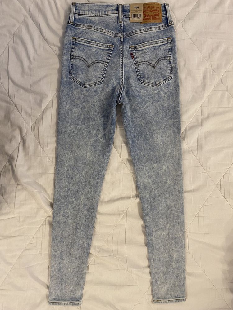 Новые женские джинсы Levis 720 High Rise Super Skinny