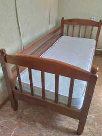 Ліжко односпальне (дерев'яне)