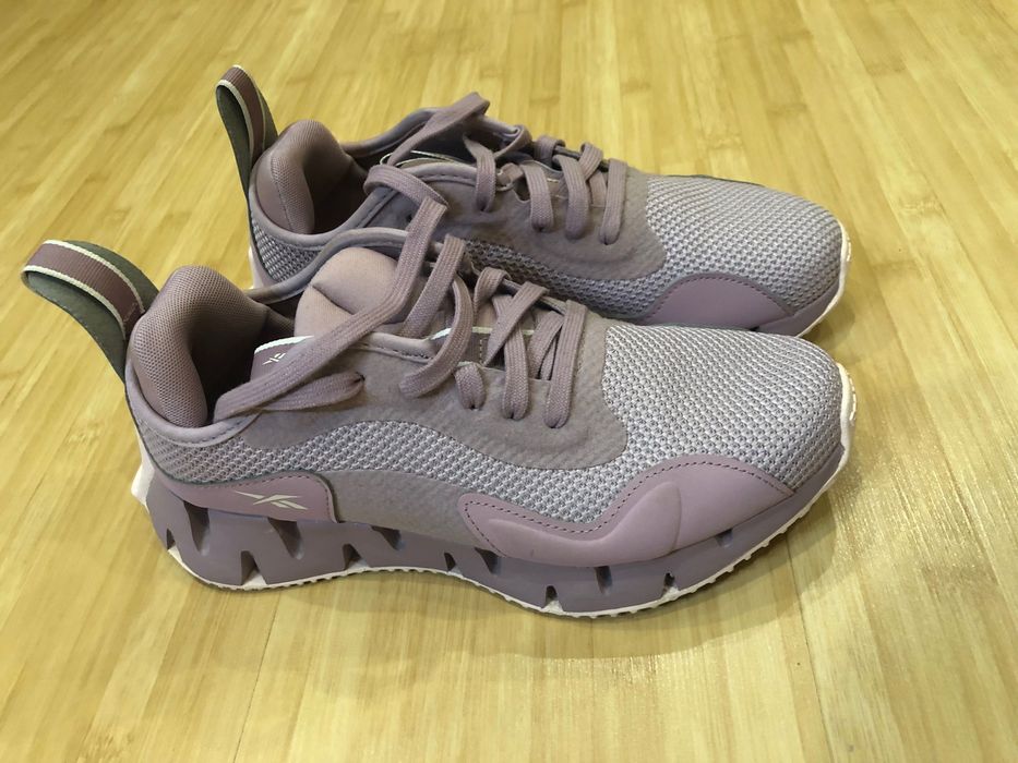 Жіночі кросівки Reebok zig tech розмір 38,5 25 см
