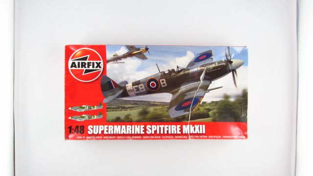 AIRFIX - Supermarine Spitfire MkXII - Zestaw Modeli Model Samolot 1:48