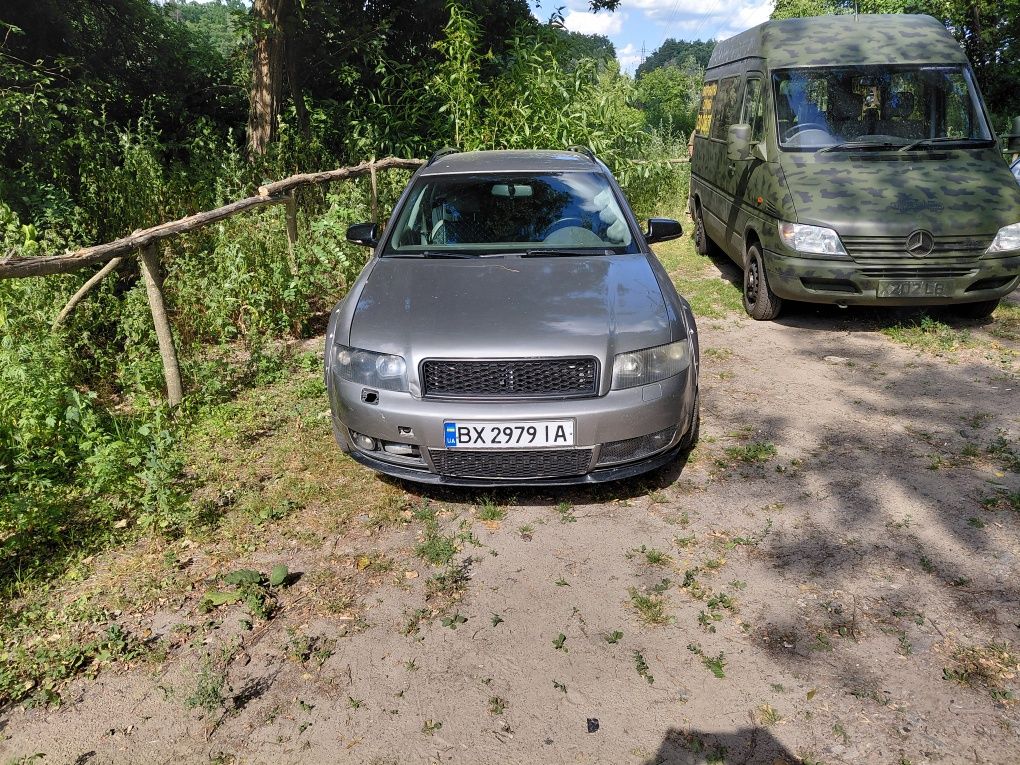 AUDI A4  власне авто