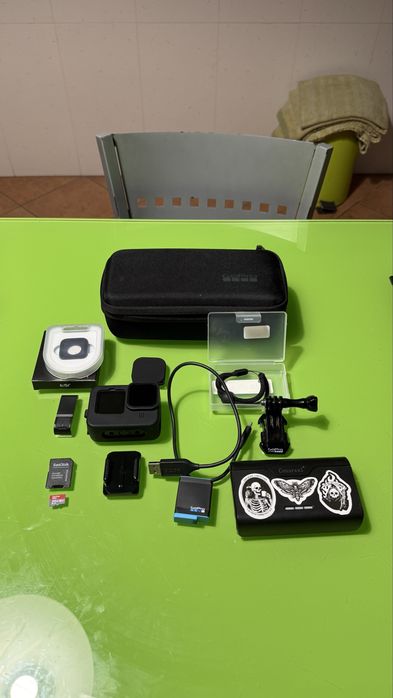 Gopro Hero10 black (com cartão, +acessorios)