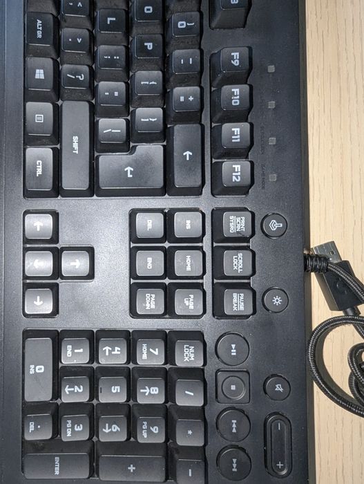 Klawiatura Logitech G213 Prodigy + pudełko