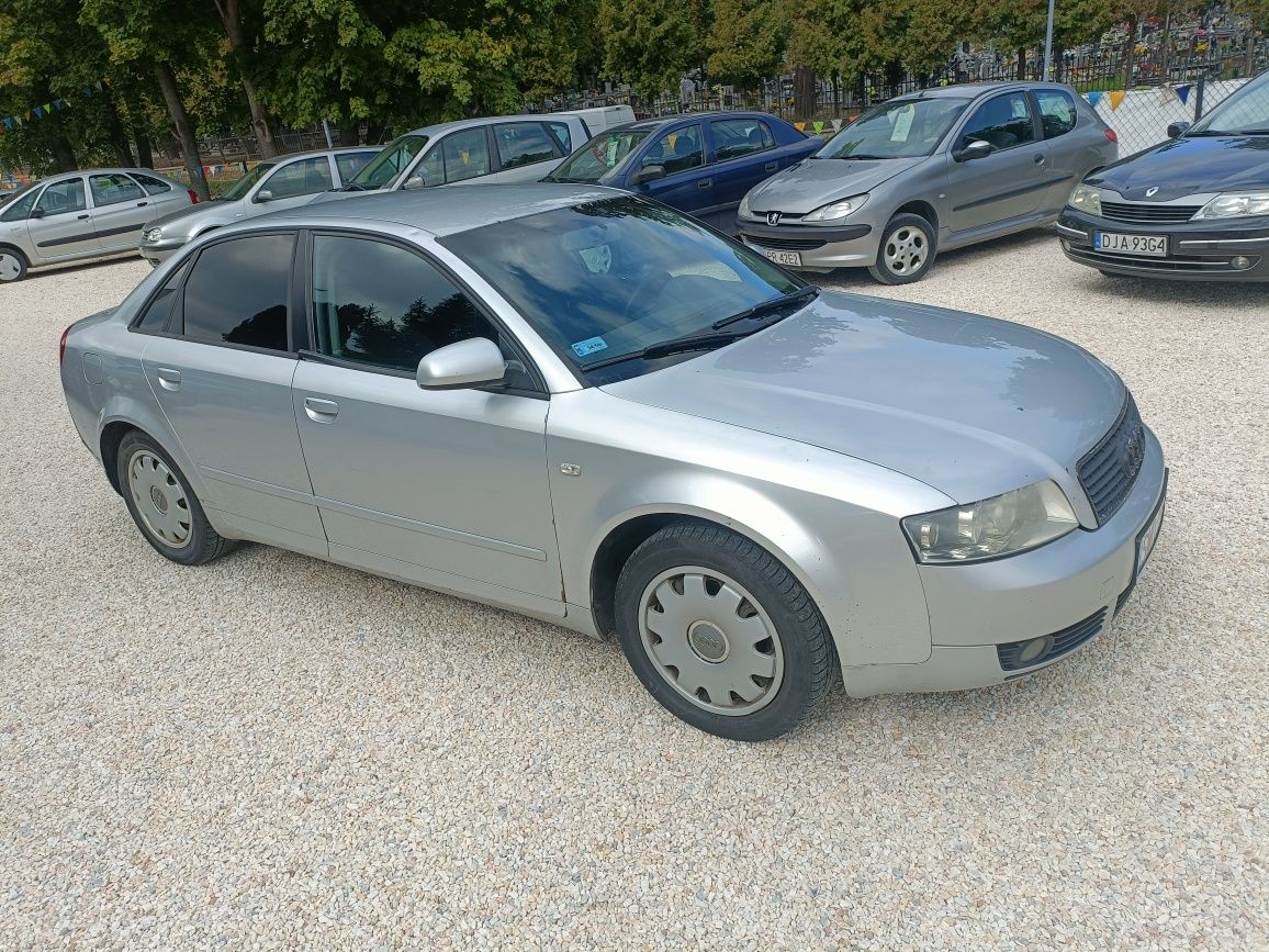Audi a4 b6 niezawodny 1.9 TDI z hakiem 2003