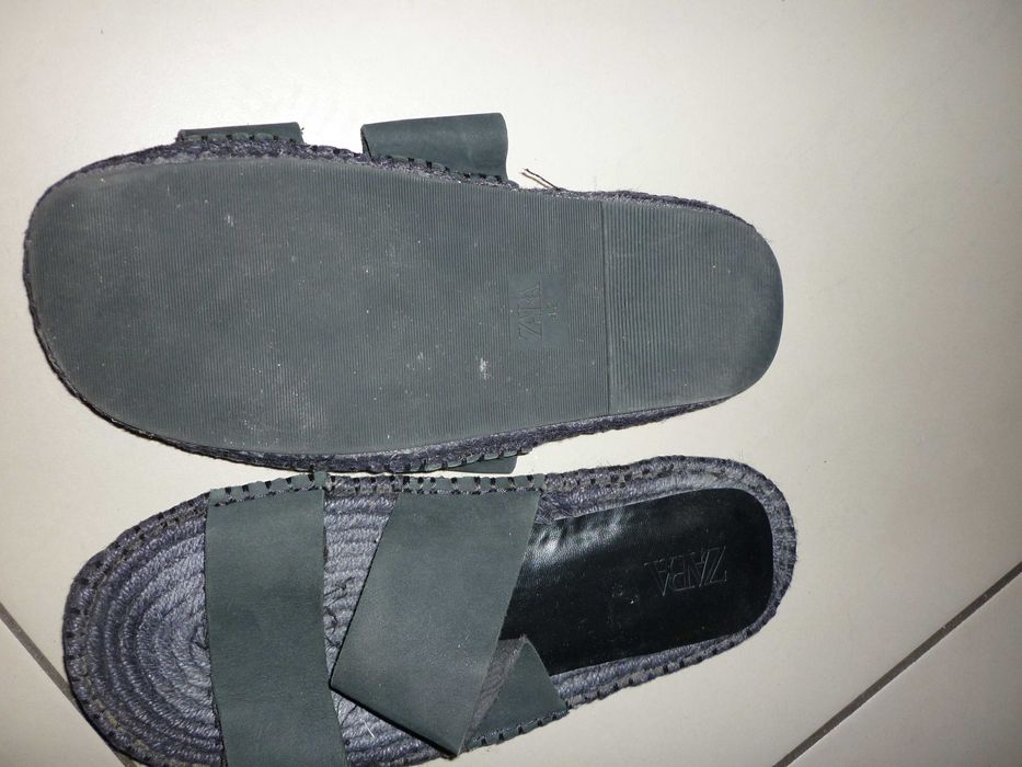 Zara skórzane klapki męskie